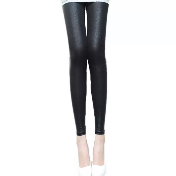 SNAKESKIN LEGGINGS-FAUX LEATHER LOOK ALIKE ✨NEW BLACK-BOUTIQUE‎ - Picture 4 of 11